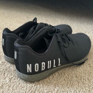 Men’s size 12 NoBull trainers